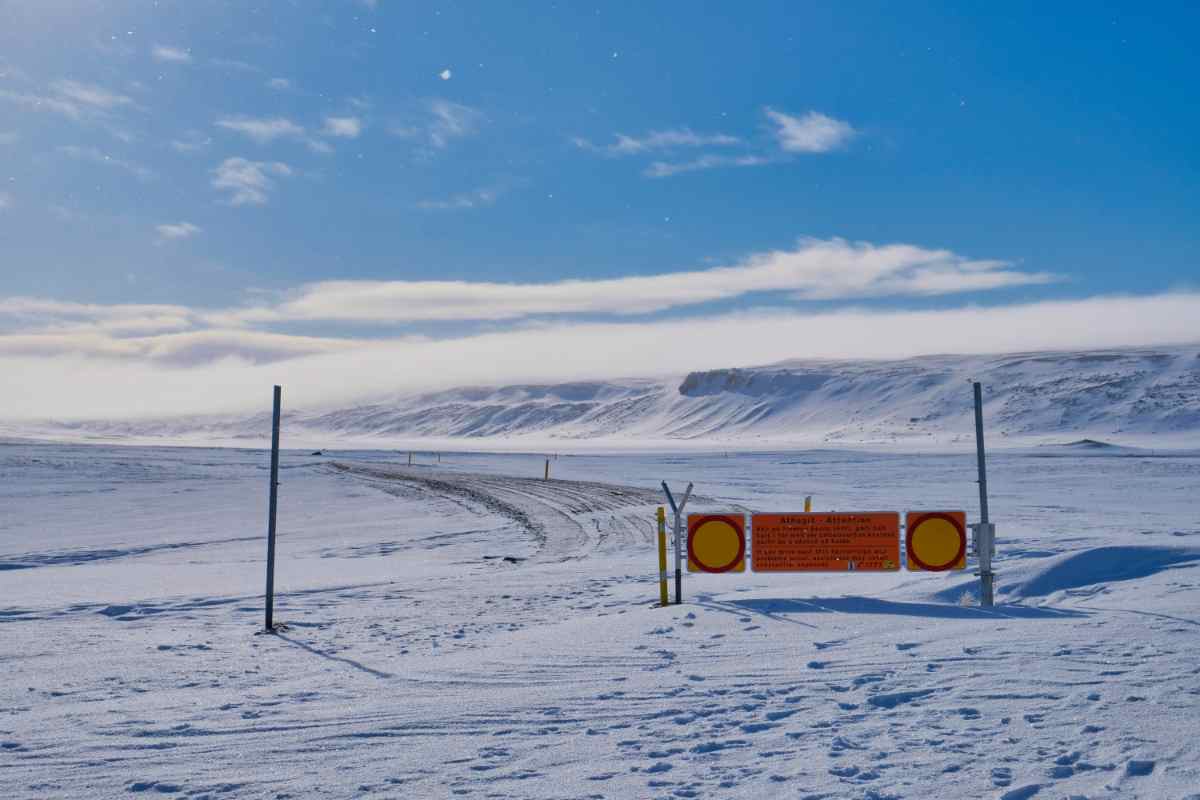 when do F roads open in iceland