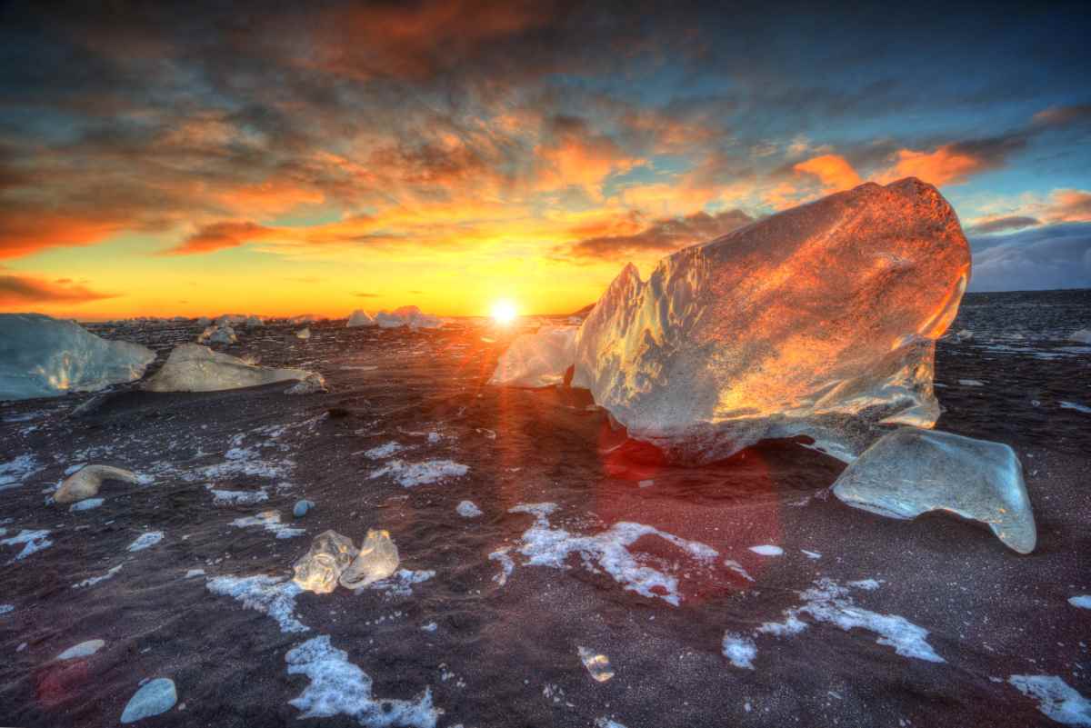 Diamond beach in winter