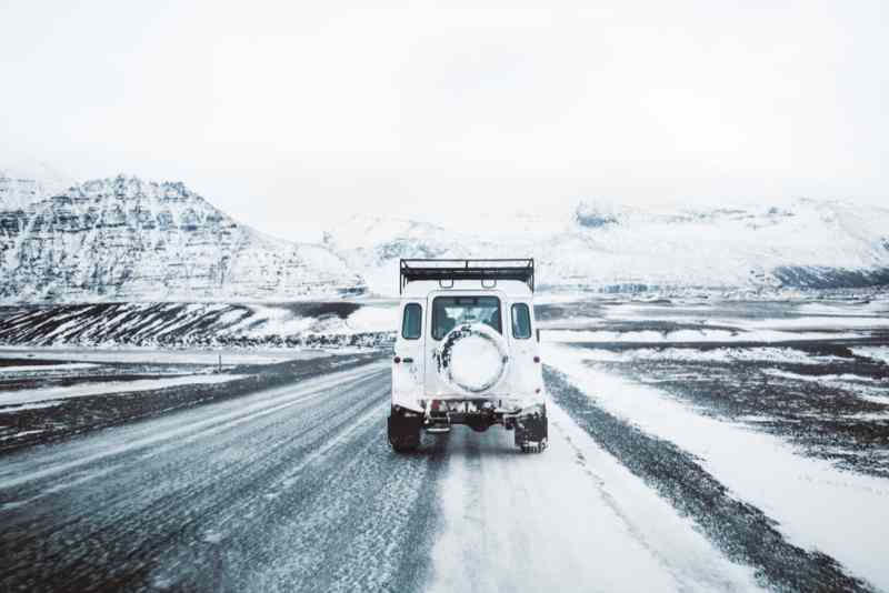 Driving in Iceland in winter