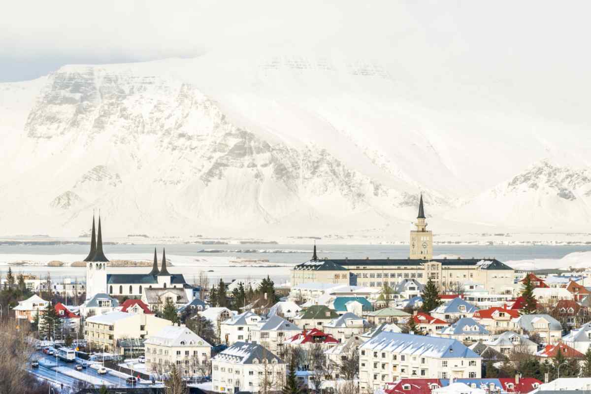 Esjan, Reykjavik