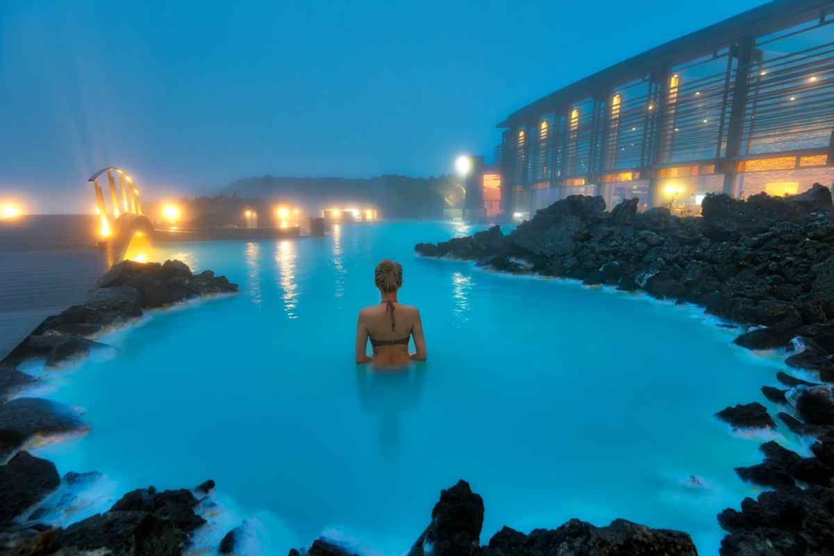 Iceland in november: visiting hot springs