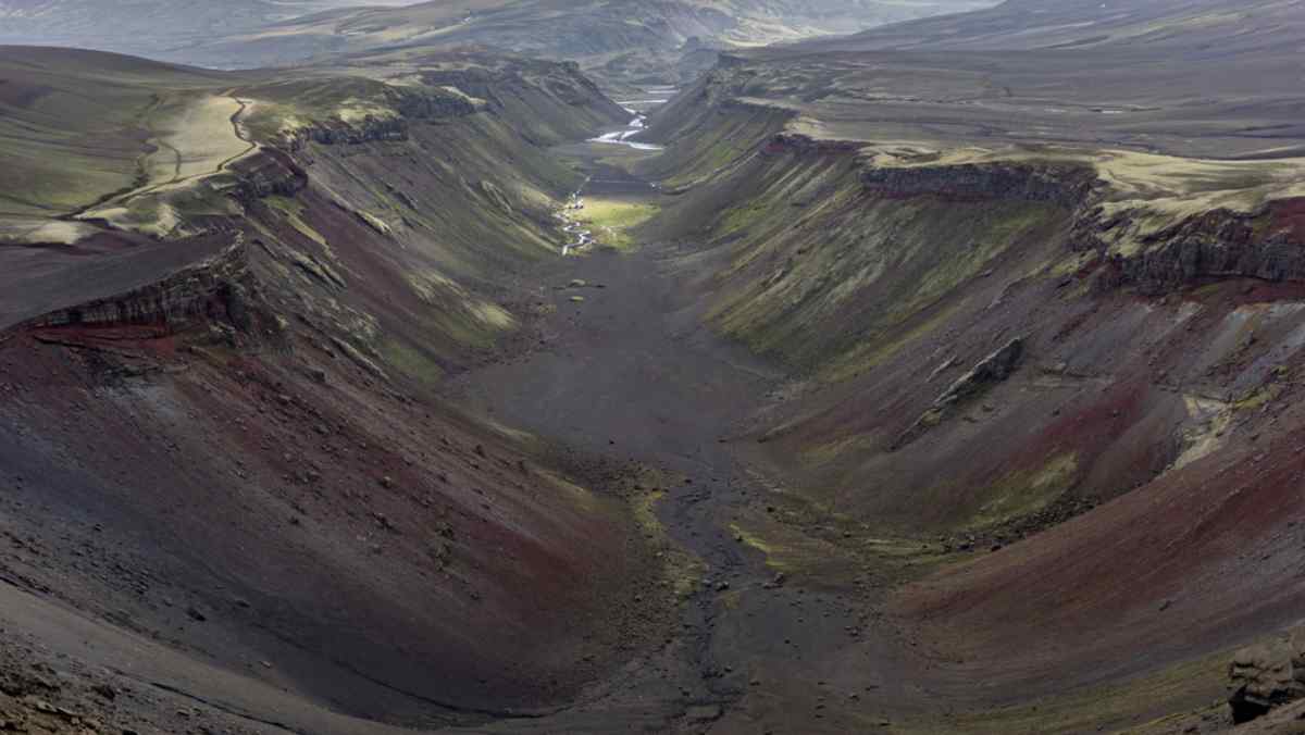 eldgja canyon panoramic view
