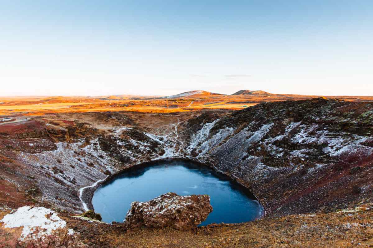 Views of Kerid crater