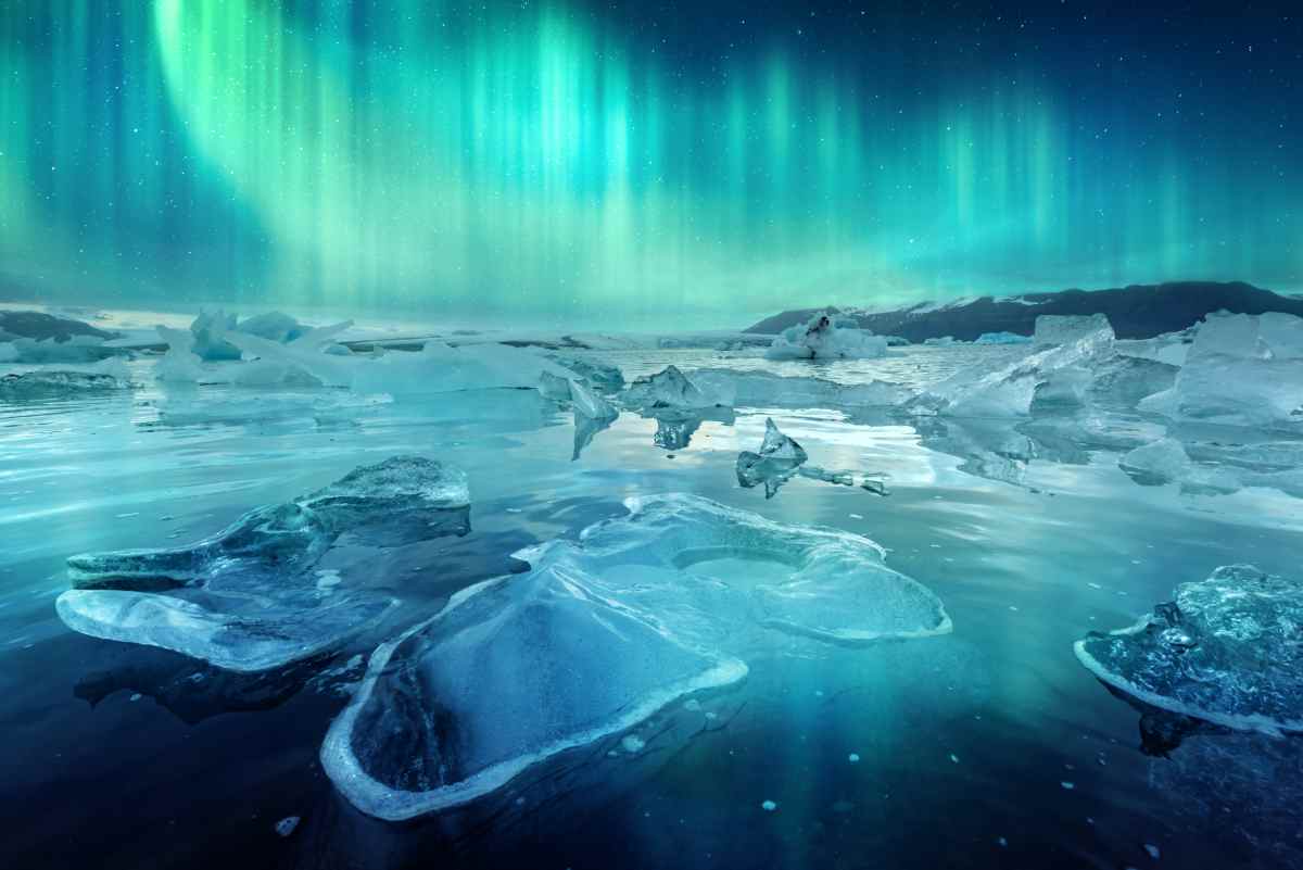 Northern Lights at Jokulsarlon