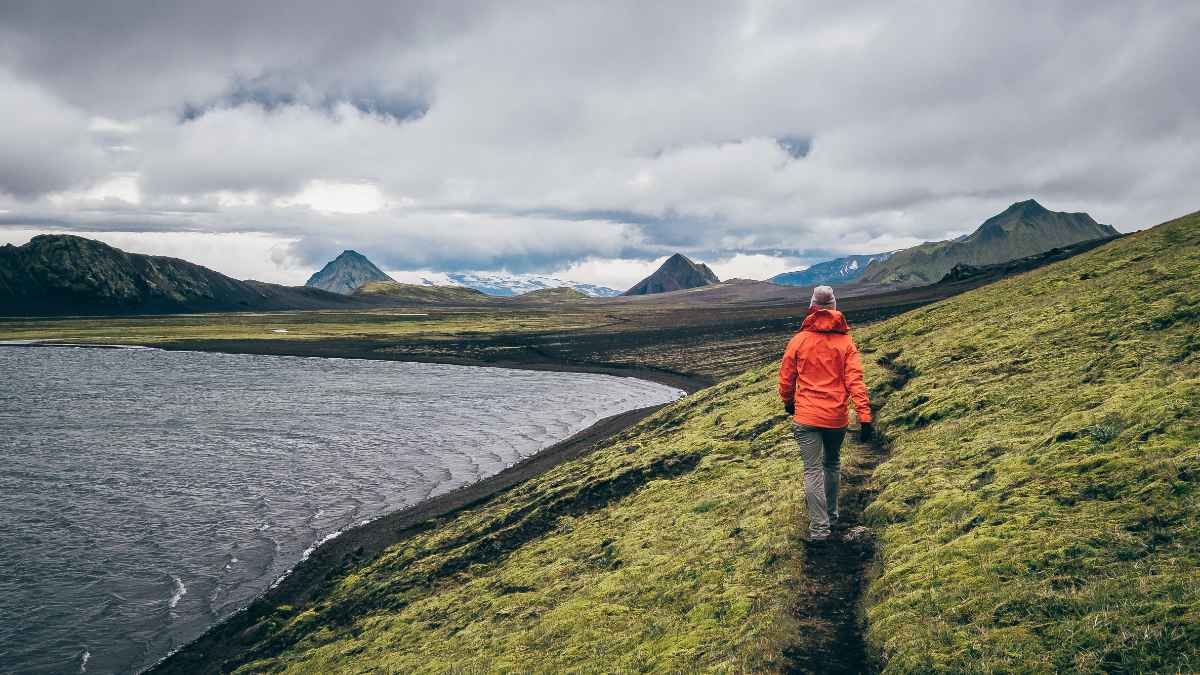 how to go hiking solo in Iceland